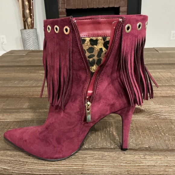 ASHLEY STEWART Grommet Fringe Bootie Fashion Boots Burgundy Sz 11w - Picture 6 of 10